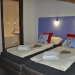 Haus Appartamento Piesendorf