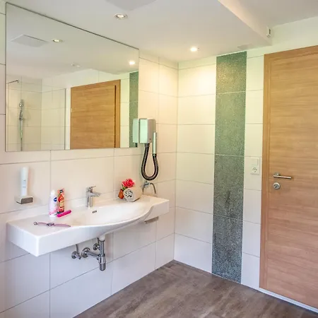 Haus 아파트 피센도르프