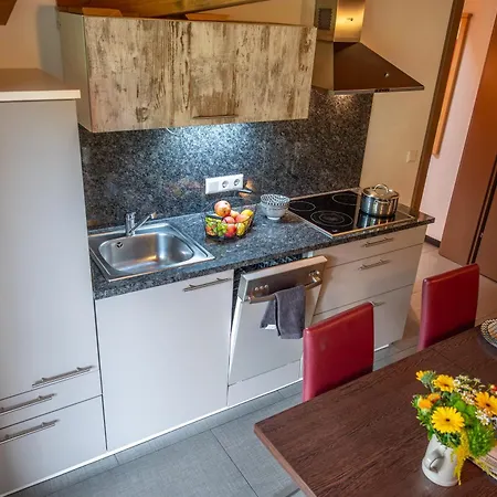Apartment Haus *